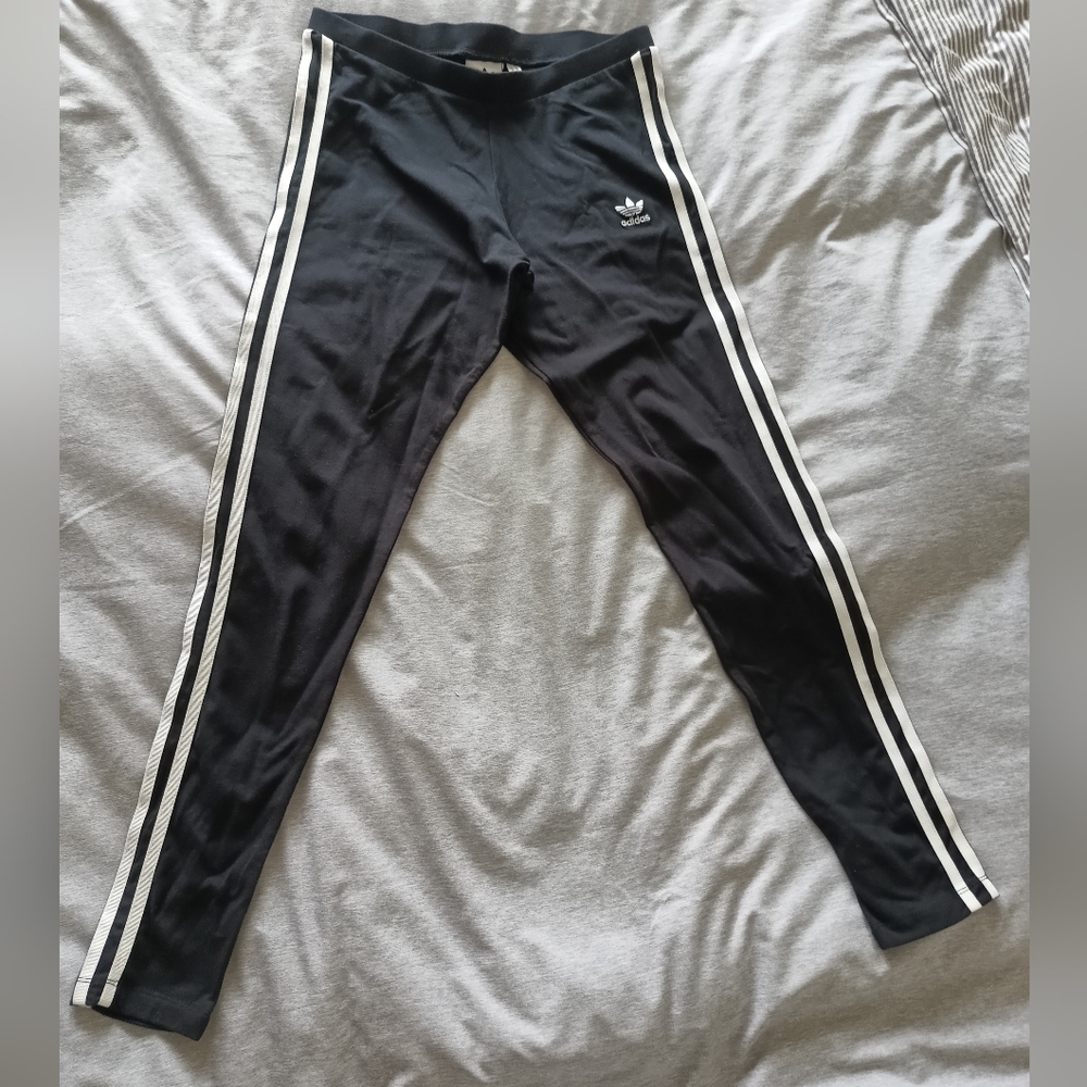 Adidas original black leggings, size S.